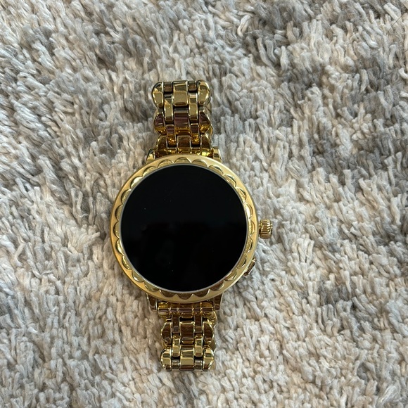Kate Spade Scallop Smartwatch - Picture 1 of 6